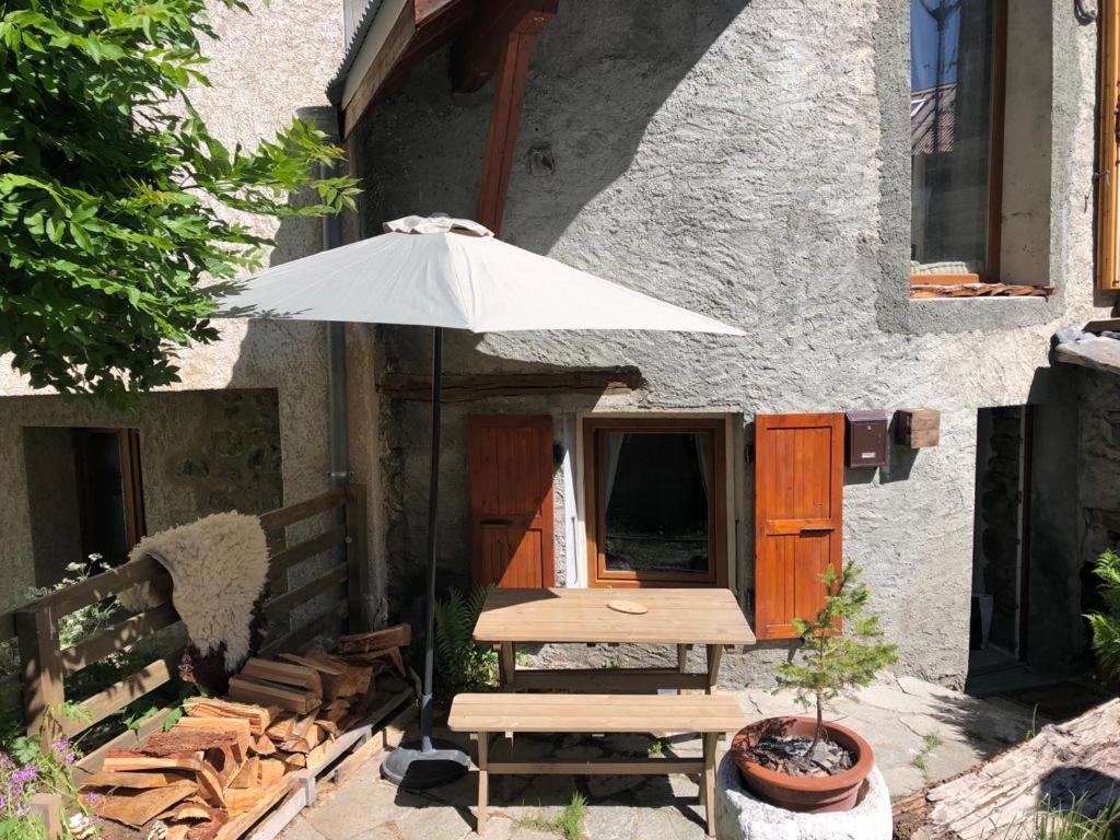 Mon Roc - Maison De Montagne Atypique Avec Vue La Grave Exteriér fotografie
